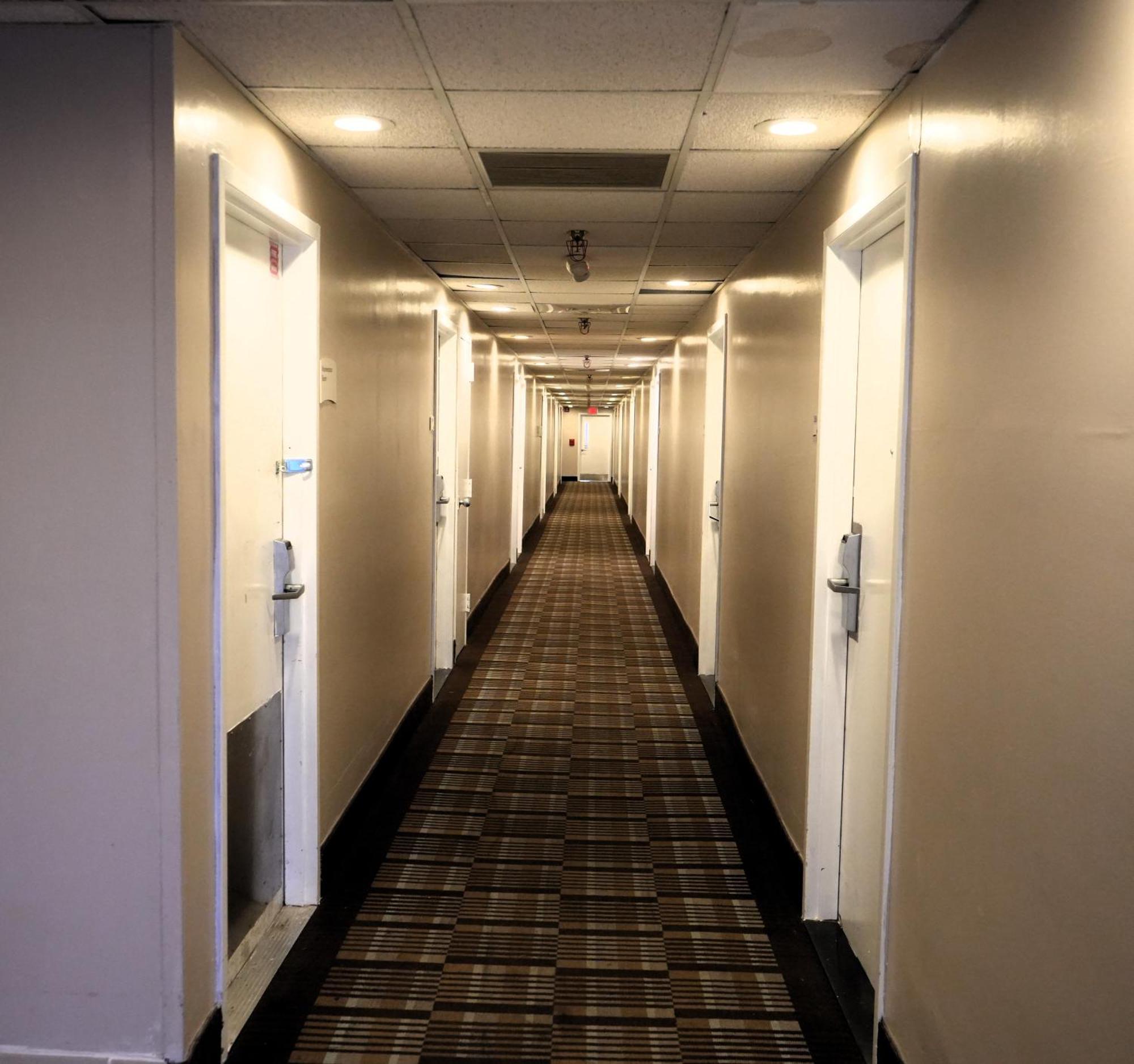 Copley Inn & Suites Akron Exterior photo